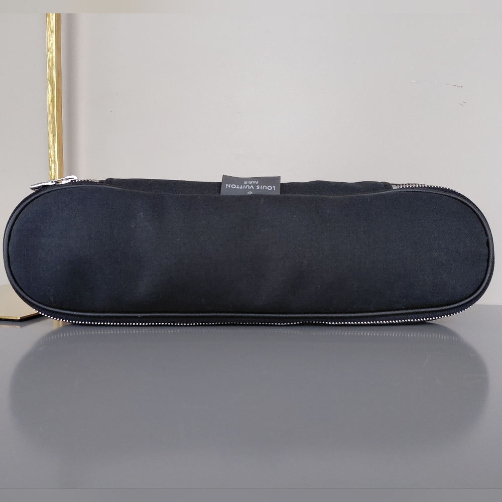 Louis Vuitton Zippy Cosmetic Compact